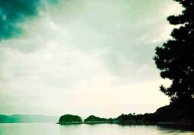 Naoshima - Vue de la plage - Zen