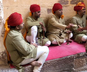 Musiciens à l'entrée du fort - Jodhpur - Rajasthan - Inde