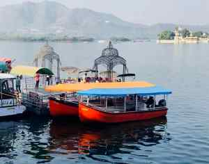 Embarcadère sur le Lac Pichola - Udaipur - Rajasthan - Inde