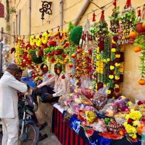 Vendeurs d'offrandes - Jaipur - Rajasthan