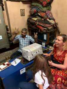 Notre "postier" et notre colis - Jodhpur - Rajasthan - Inde