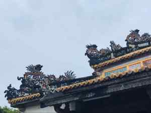 Détail de sculpture sur le toit d'un pavillon - Cité impériale - Hue - Vietnam