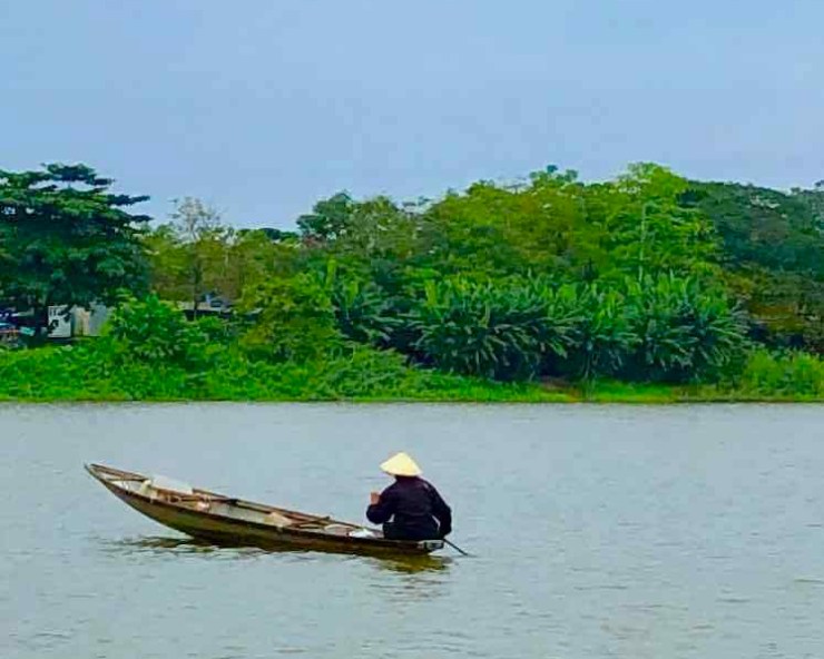 Sur la rivière aux parfums - Hue - Vietnam