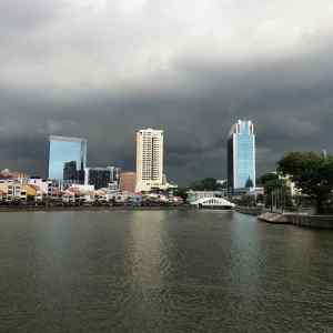 Orage imminent, couleurs incroyables - Singapour