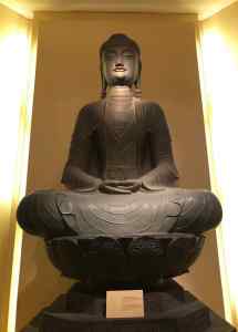 Vieux Bouddha - Musée d'histoire - Hanoï - Vietnam