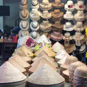 Etal de chapeaux - Hoi An - Vietnam