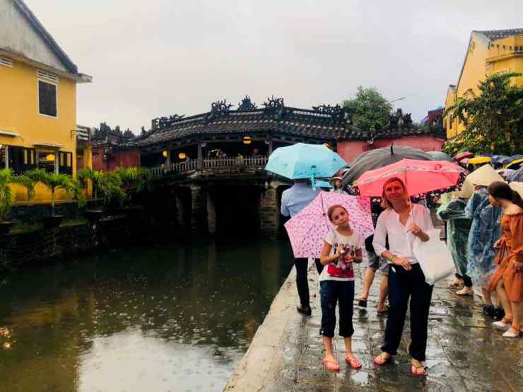 Devant le pont Japonais - Hoi An - Vietnam