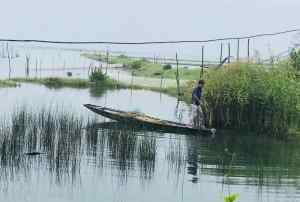 Jeune Pêcheur - Région de Hue - Vietnam