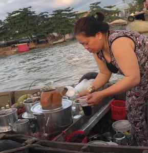 Café ambulant - Marché Flottant - Can Tho - Vietnam