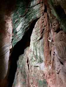 Bouddha sculpté à même la roche - dans une grotte de la montagne de marbre - Da Nang - Vietnam