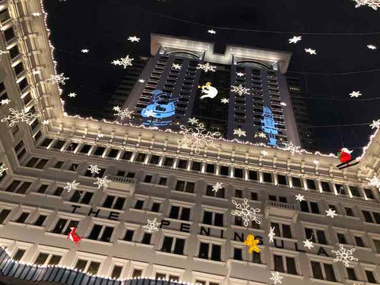 Hotel Peninsula by night - Hong-Kong