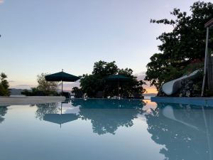 Piscine invitant au farniente - Hotel Isla Hayahay - Pangangan Island - Bohol - Philippines