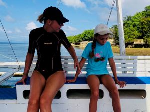 Sur la Bangka pour rejoindre la mangrove - Pangangan Island - Bohol - Philippines