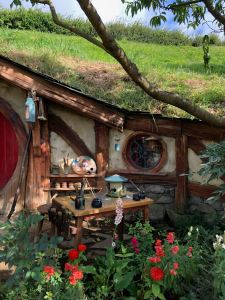 Trou de Hobbit peintre - Hobbiton - Nouvelle-Zélande