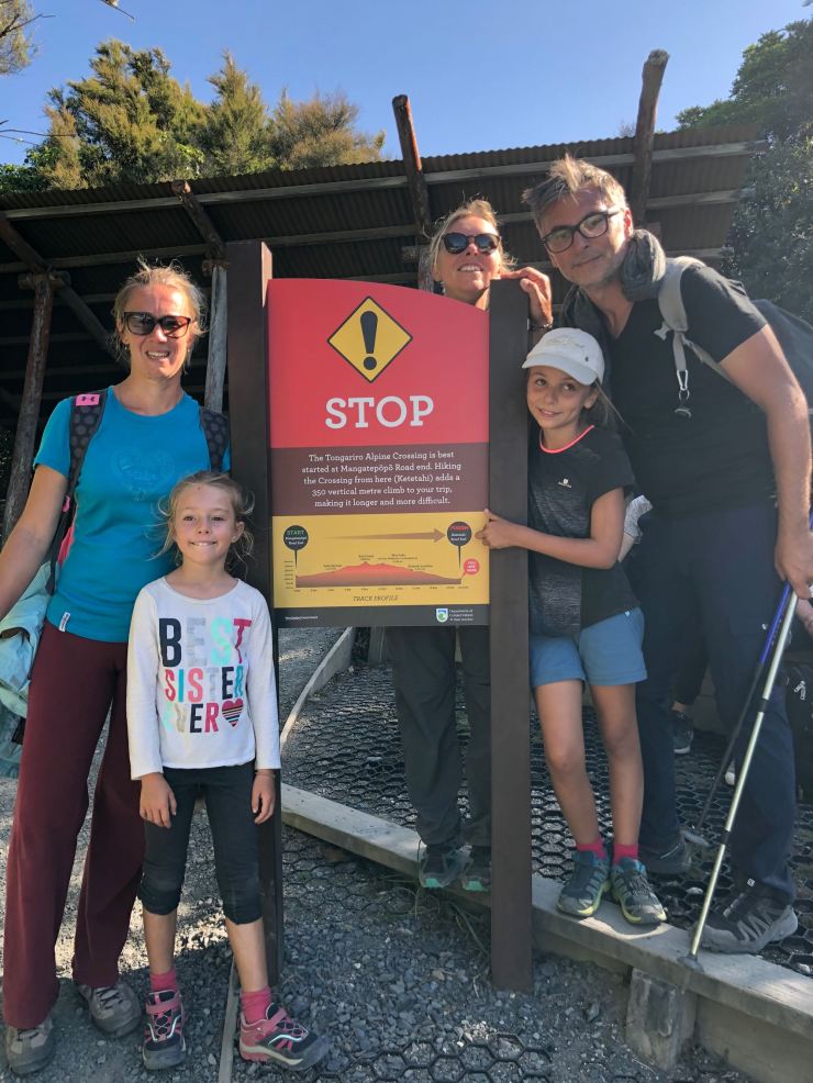 On est arrivés ! Fiers de nous ! - Tongariro Alpine Crossing - Nouvelle-Zélande