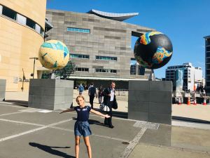 Oeuvres d'art devant le musée Te Papa - Wellington - Nouvelle-Zélande