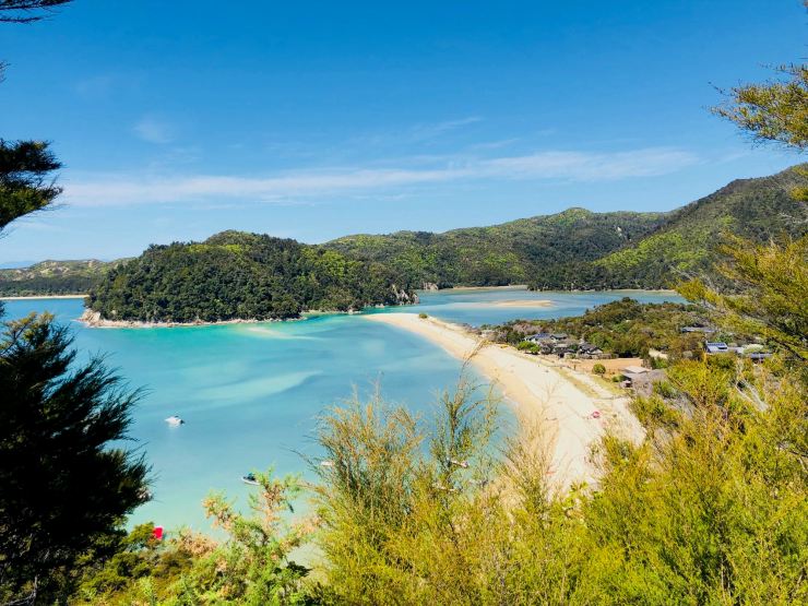 En arrivant sur les hauteurs de Torrent Bay - Parc Abel Tasman - Nouvelle-Zélande
