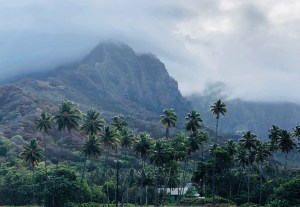 Vue sur les montagnes depuis Atuana - Hiva Oa - Iles Marquises Polynésie