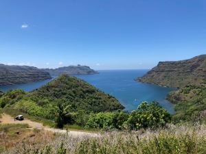 En chemin vers Anaho - Nuku Hiva - Iles Marquises - Polynésie