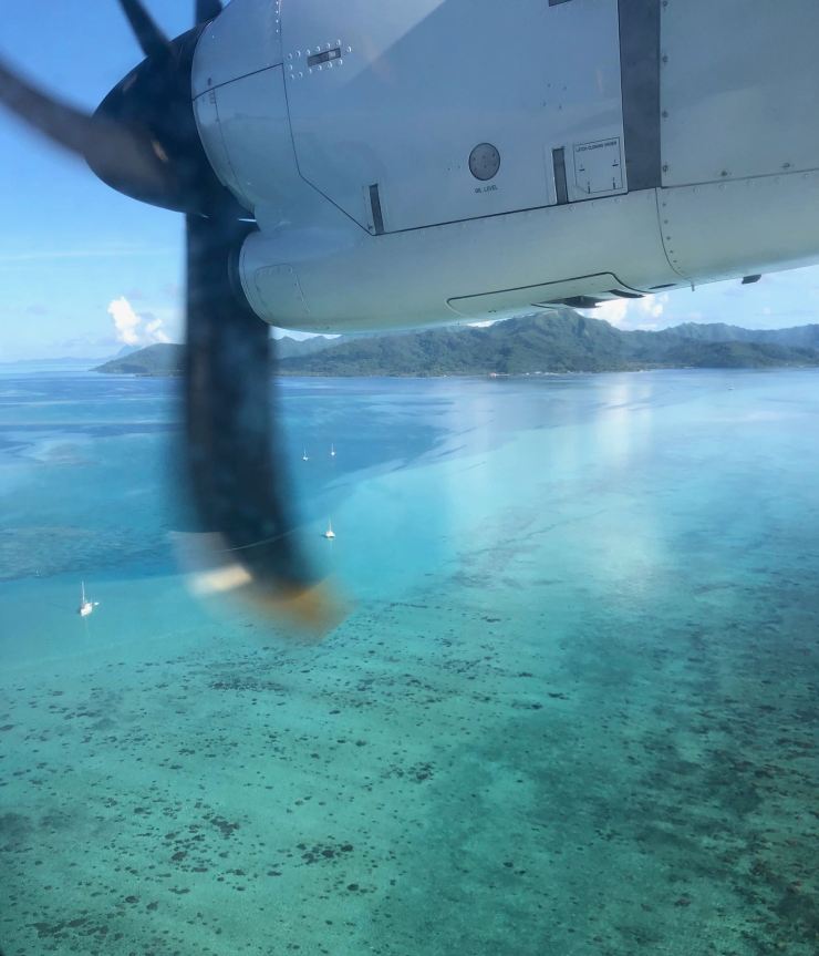 Arrivée à Huahine - Lagon vu du ciel - Polynésie