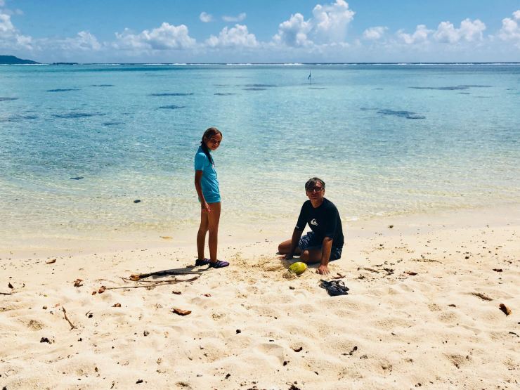 Sur la plage - Motu Ofetaro - Raiatea - Polynésie
