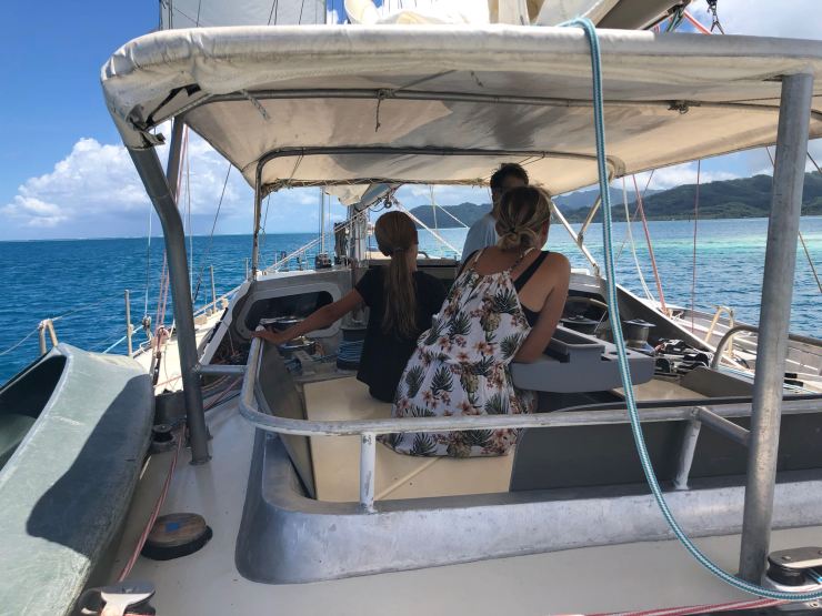 Sur le pont du Kaïla, la vie à bord s'organise - Polynésie