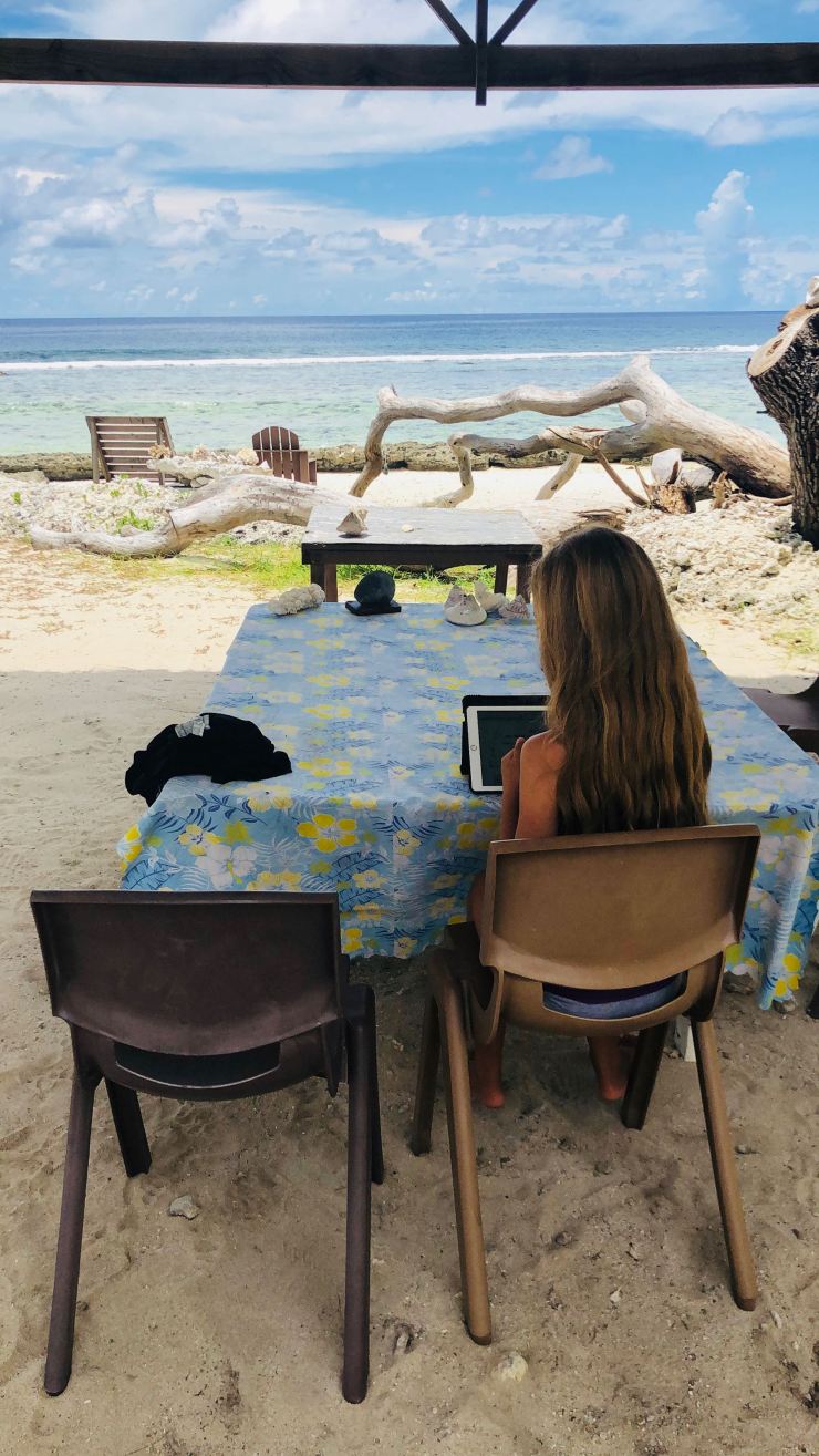 L'heure des leçons - Chez Flora - Huahine - Polynésie