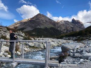 Il suffit de passer le pont ...El Chalten - Patagonie - Argentine