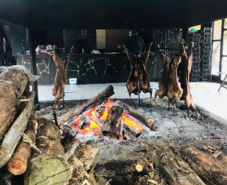 Cordero Asado - Ruta 3 - Terre de Feu - Argentine