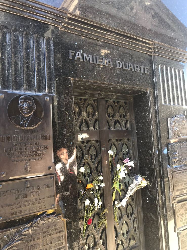 Caveau d'Evita Peron -Cimetière de Recoleta - Buenos Aires - Argentine