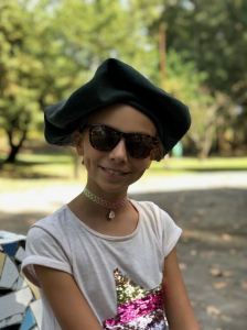 Jolie avec le béret de Gaucho - Pampa - Argentine