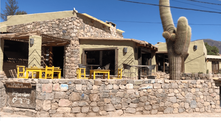 Accueillante terrasse dans le village - Tilcara - Nordeste - Argentine