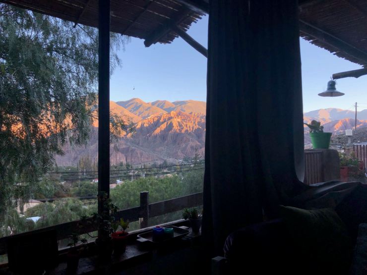 Coucher de soleil sur le cerro, depuis notre salon - Tilcara - Nordeste - Argentine