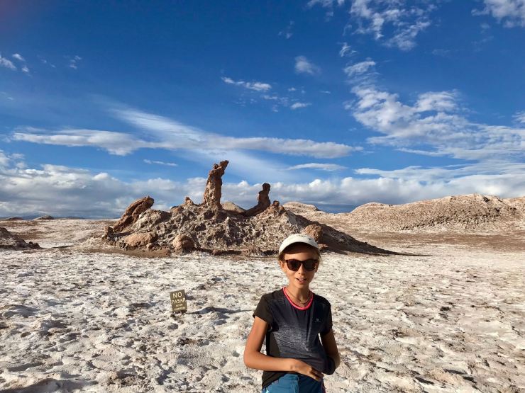 Eden devant Las Tres Marias - Vallée de la Lune - Désert d'Atacama - Chili