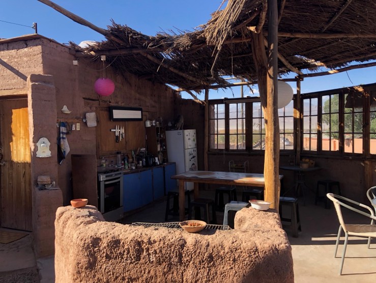 Cuisine en plein air minimaliste - San Pedro de Atacama - Chili