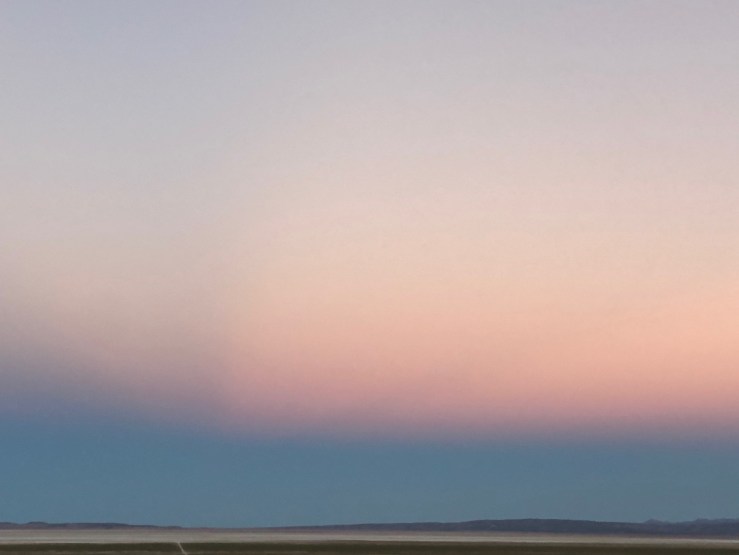 Couleurs du ciel aux portes du salar. d'Uyuni - Bolivie