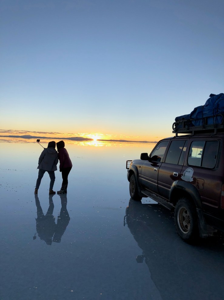 Lever de soleil sur le Salar d'Uyuni - Bolivie